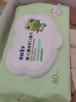 De beeldverhaalstijl de Organische Gevoelige Natte Huidbaby Douane afveegt pakte 1 aan 100pc in