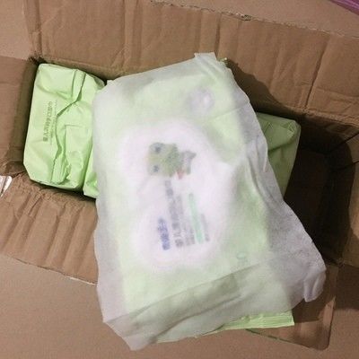 De beeldverhaalstijl de Organische Gevoelige Natte Huidbaby Douane afveegt pakte 1 aan 100pc in