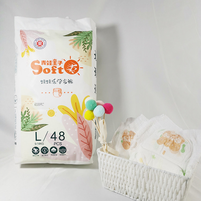 OEM Zwitserse kwaliteit Enorme absorptie babyluiers Luiers Zachte pull-up babyluiers