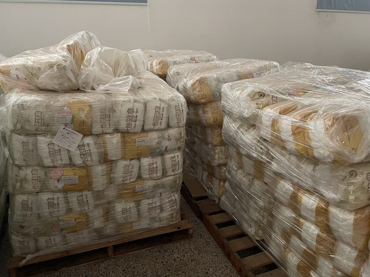 Al van de Babyluiers van de Grootte Elastisch Broeksband Beschikbaar ultra Droog Sterk Absorbeermiddel