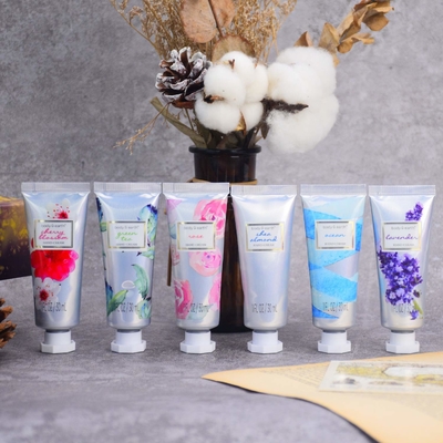 De niet Vettige Formule absorbeert Skincare-Verjongene Lichaams snel Lotion